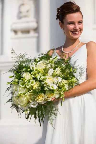 Hochzeitsfloristik für Hamburg - Romantische und maßgeschneiderte Blumendekorationen zur Lieferung für Ihre Traumhochzeit in Hamburg