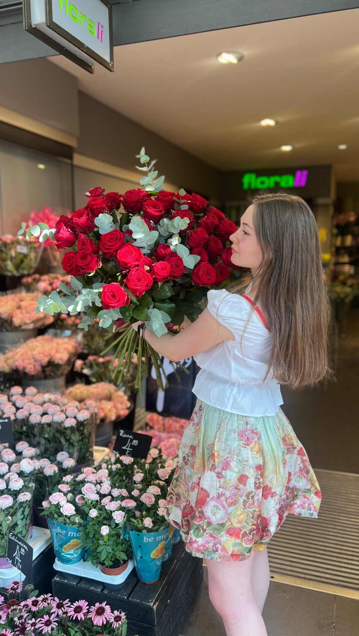 Rosenstrauß - rote Rosen - florali